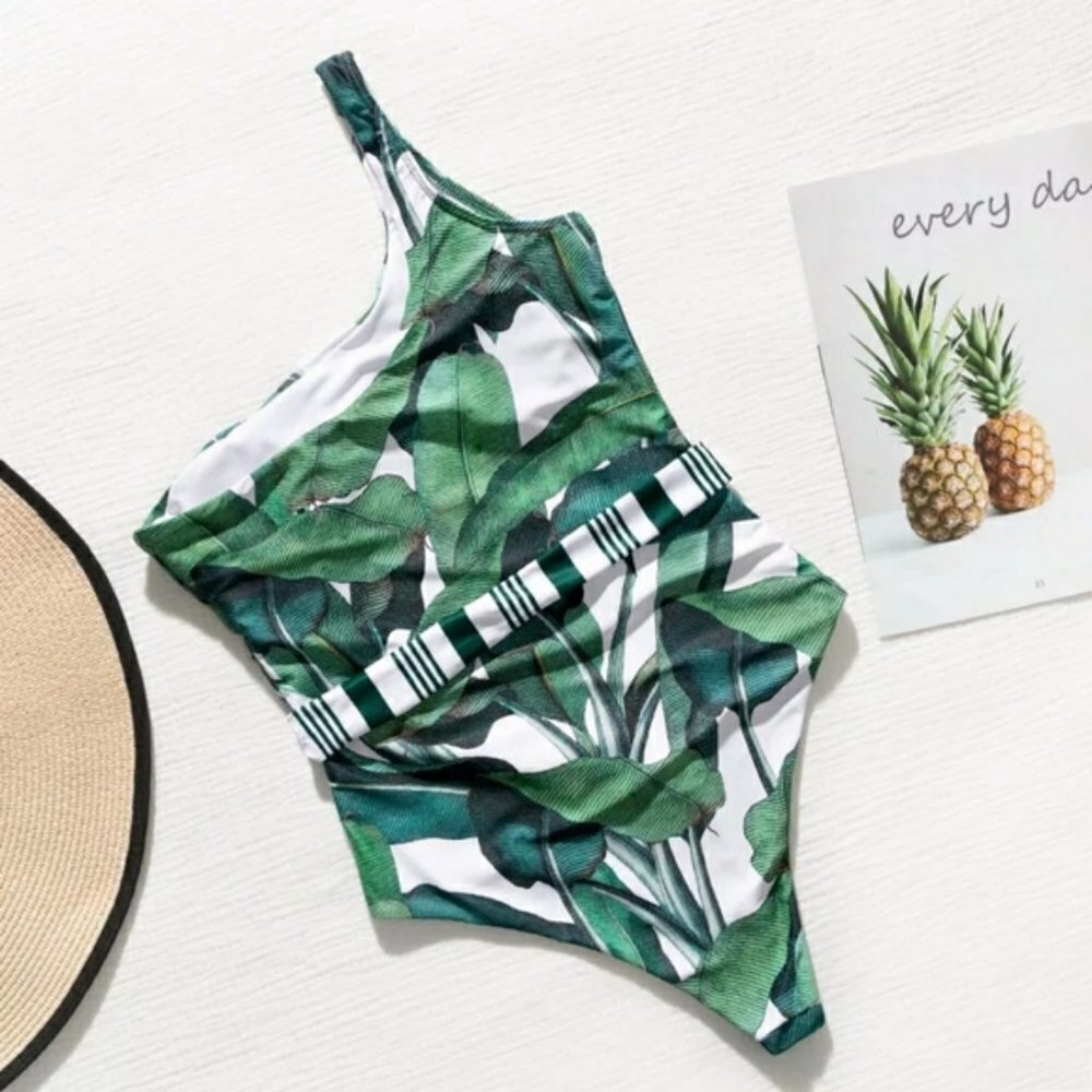 One Shoulder Banana Leaves Belted One piece Swimsuit - Picture 5 of 6